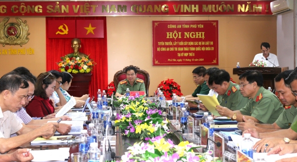 Hình ảnh cho bài viết Công an Phú Yên lấy ý kiến xây dựng 3 dự án luật do Bộ Công an chủ trì soạn thảo